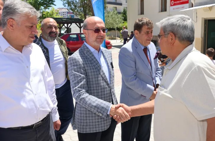 Selçuklu'da Başkan Pekyatırmacı Vatandaşlarla Buluştu
